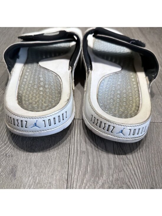 Nike Mens Jordan Hydro Retro XI Slides Sandal Size 11 White Blue NEEDS REPAIR main image 5